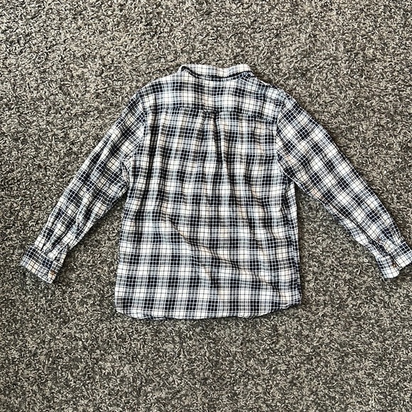 Chaps shirt size large brushed flannel. Blue / white plaid. Collared. EUC - Picture 4 of 4